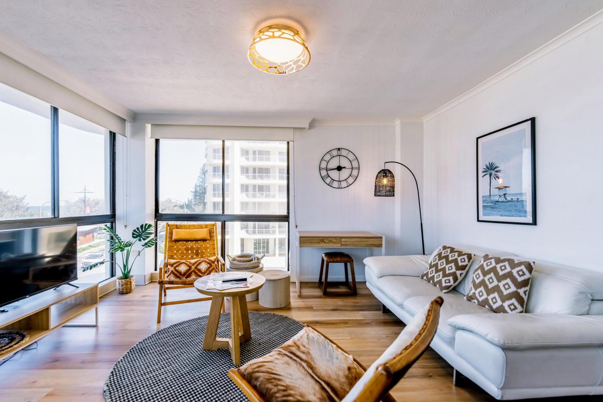 Olympus Beachfront Aparthotel 3*